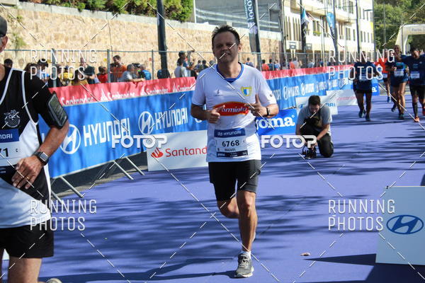 Buy your photos of the eventMeia Maratona Porto 2019 on Fotop