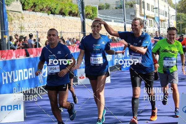 Buy your photos of the eventMeia Maratona Porto 2019 on Fotop