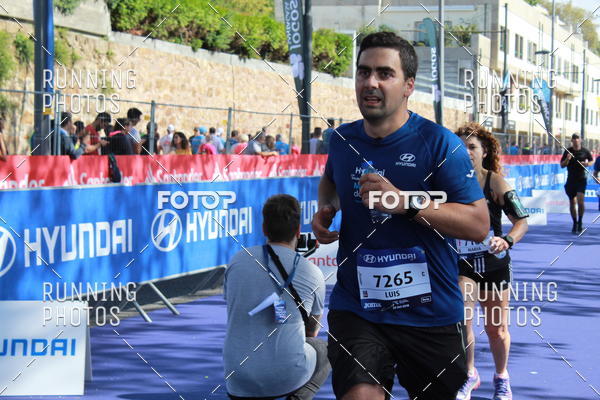 Buy your photos of the eventMeia Maratona Porto 2019 on Fotop
