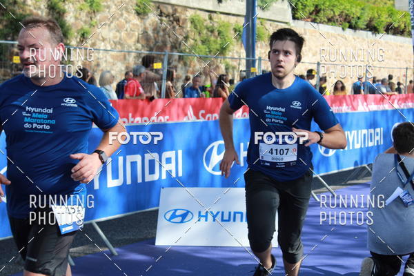 Buy your photos of the eventMeia Maratona Porto 2019 on Fotop