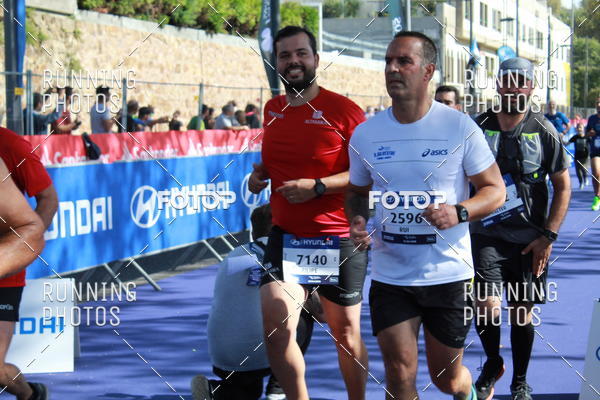 Buy your photos of the eventMeia Maratona Porto 2019 on Fotop