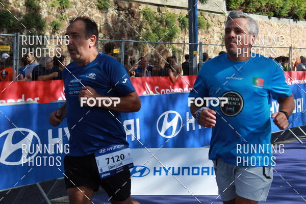Buy your photos of the eventMeia Maratona Porto 2019 on Fotop