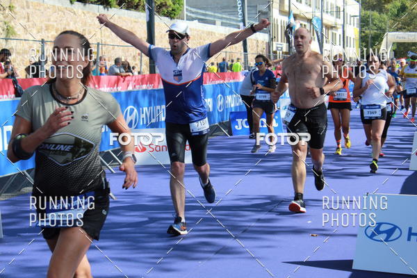 Buy your photos of the eventMeia Maratona Porto 2019 on Fotop