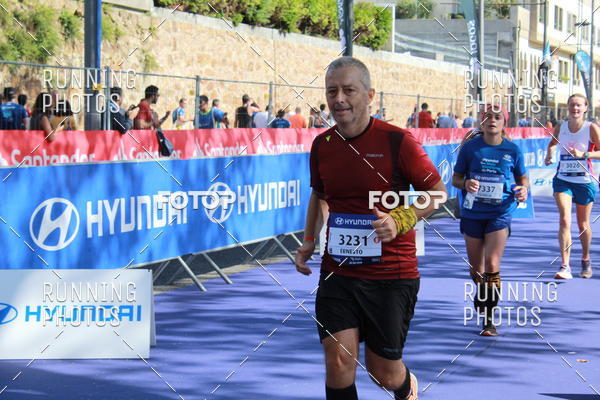 Buy your photos of the eventMeia Maratona Porto 2019 on Fotop