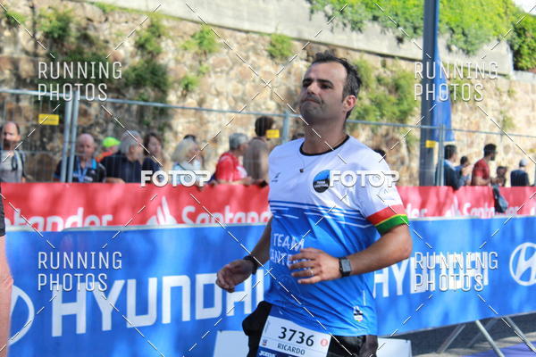 Buy your photos of the eventMeia Maratona Porto 2019 on Fotop