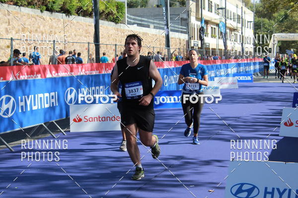 Buy your photos of the eventMeia Maratona Porto 2019 on Fotop