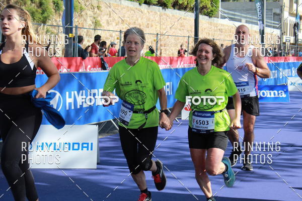 Buy your photos of the eventMeia Maratona Porto 2019 on Fotop