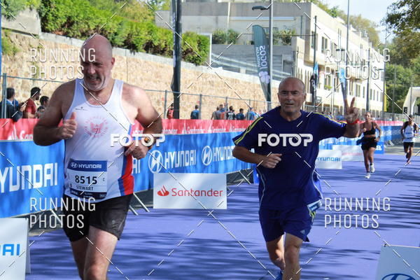 Buy your photos of the eventMeia Maratona Porto 2019 on Fotop