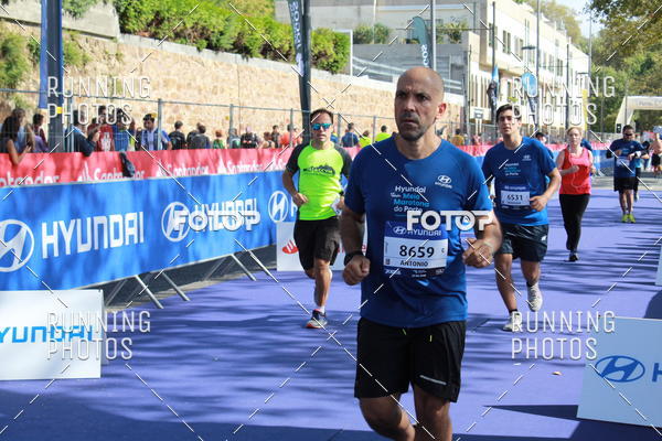Buy your photos of the eventMeia Maratona Porto 2019 on Fotop