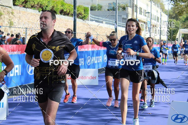 Buy your photos of the eventMeia Maratona Porto 2019 on Fotop