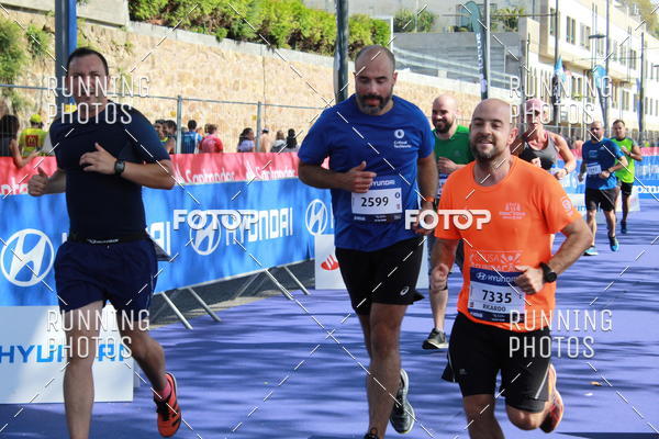 Buy your photos of the eventMeia Maratona Porto 2019 on Fotop