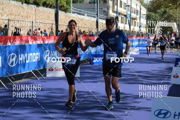 Buy your photos of the eventMeia Maratona Porto 2019 on Fotop