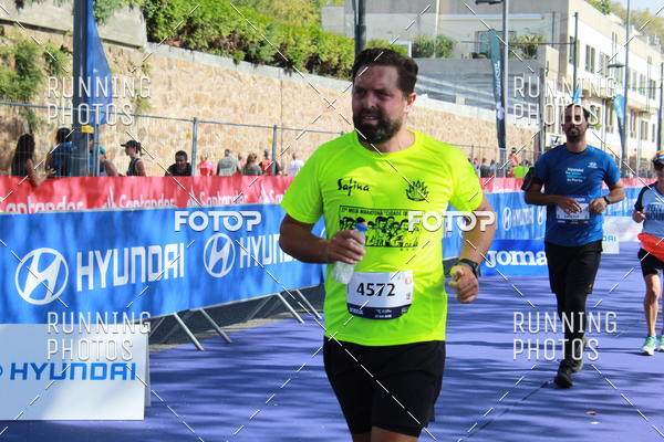 Buy your photos of the eventMeia Maratona Porto 2019 on Fotop