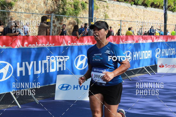 Buy your photos of the eventMeia Maratona Porto 2019 on Fotop