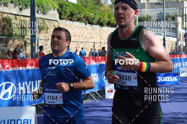Buy your photos of the eventMeia Maratona Porto 2019 on Fotop