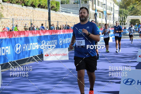 Buy your photos of the eventMeia Maratona Porto 2019 on Fotop