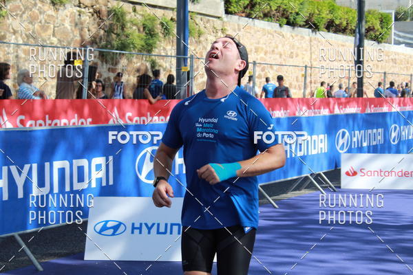 Buy your photos of the eventMeia Maratona Porto 2019 on Fotop