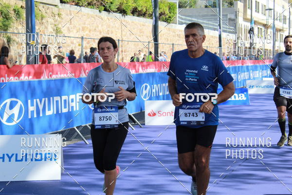 Buy your photos of the eventMeia Maratona Porto 2019 on Fotop
