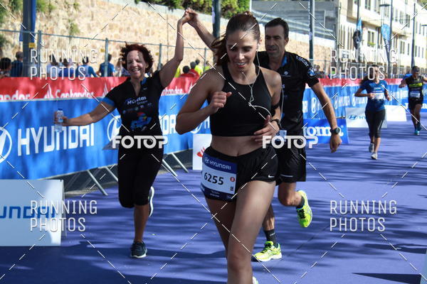 Buy your photos of the eventMeia Maratona Porto 2019 on Fotop