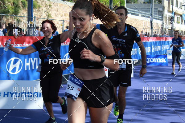 Buy your photos of the eventMeia Maratona Porto 2019 on Fotop