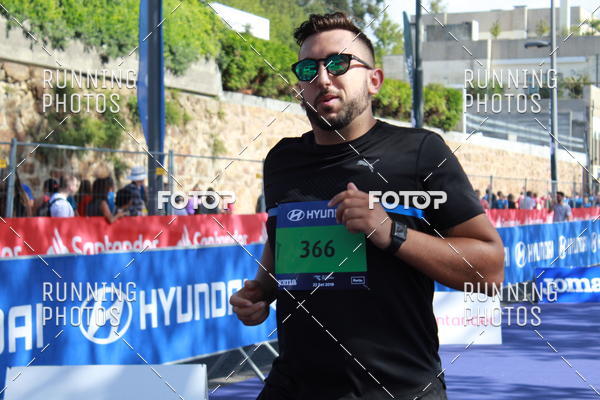 Buy your photos of the eventMeia Maratona Porto 2019 on Fotop