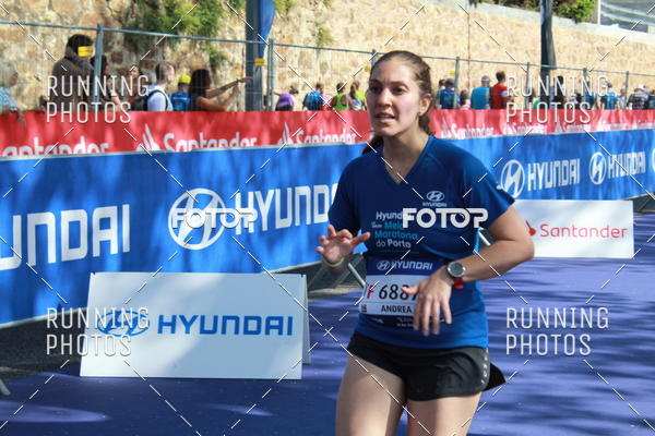 Buy your photos of the eventMeia Maratona Porto 2019 on Fotop