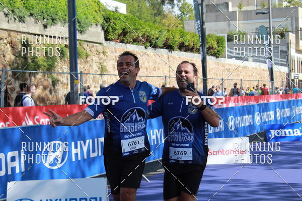 Buy your photos of the eventMeia Maratona Porto 2019 on Fotop