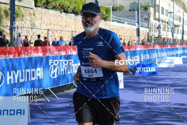 Buy your photos of the eventMeia Maratona Porto 2019 on Fotop
