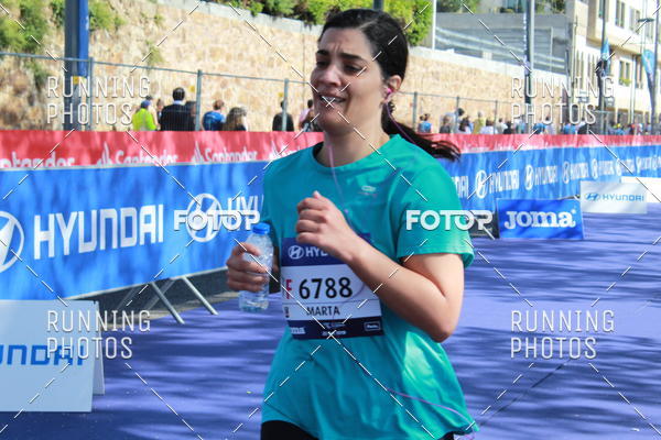 Buy your photos of the eventMeia Maratona Porto 2019 on Fotop