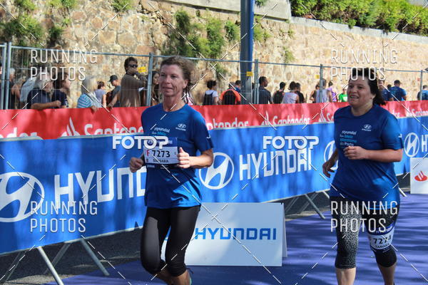 Buy your photos of the eventMeia Maratona Porto 2019 on Fotop