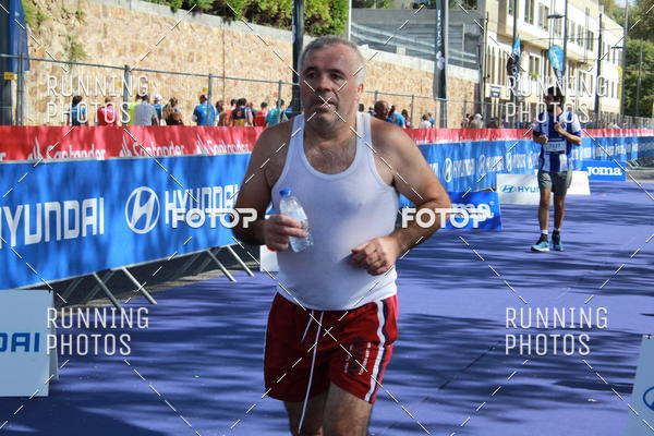 Buy your photos of the eventMeia Maratona Porto 2019 on Fotop