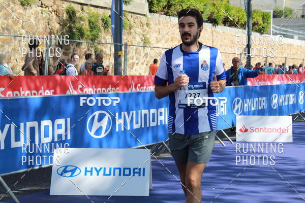 Buy your photos of the eventMeia Maratona Porto 2019 on Fotop