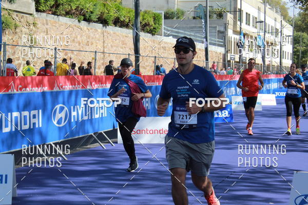 Buy your photos of the eventMeia Maratona Porto 2019 on Fotop