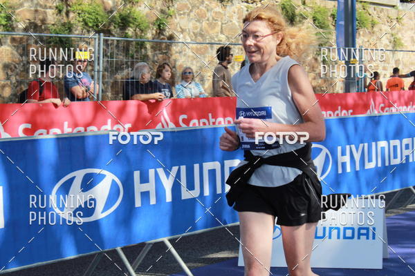 Buy your photos of the eventMeia Maratona Porto 2019 on Fotop