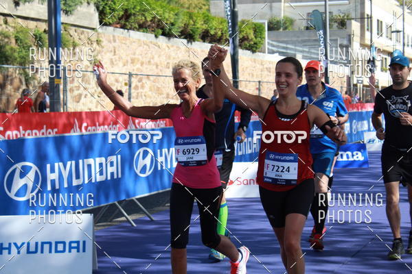 Buy your photos of the eventMeia Maratona Porto 2019 on Fotop
