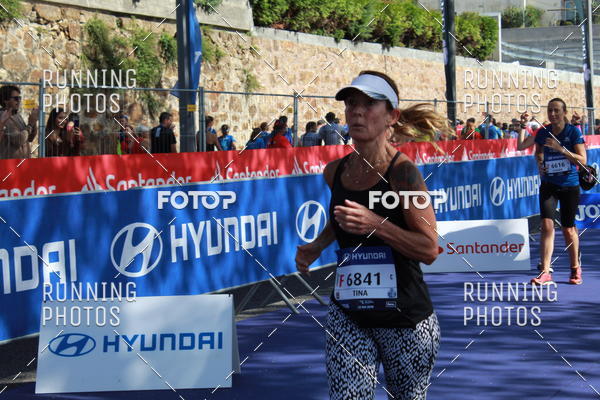 Buy your photos of the eventMeia Maratona Porto 2019 on Fotop