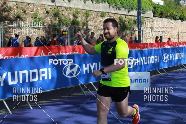 Buy your photos of the eventMeia Maratona Porto 2019 on Fotop