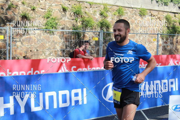 Buy your photos of the eventMeia Maratona Porto 2019 on Fotop