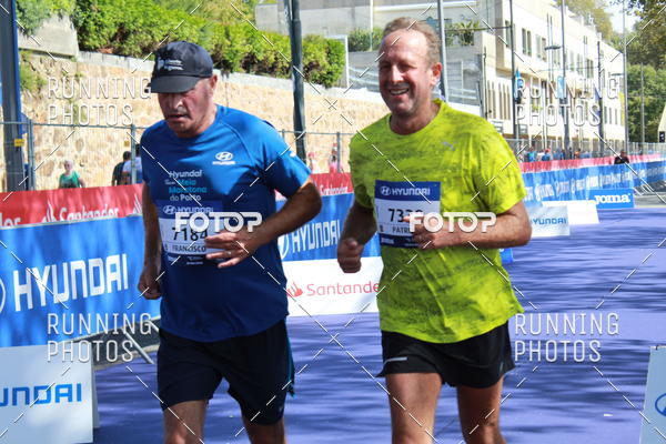 Buy your photos of the eventMeia Maratona Porto 2019 on Fotop