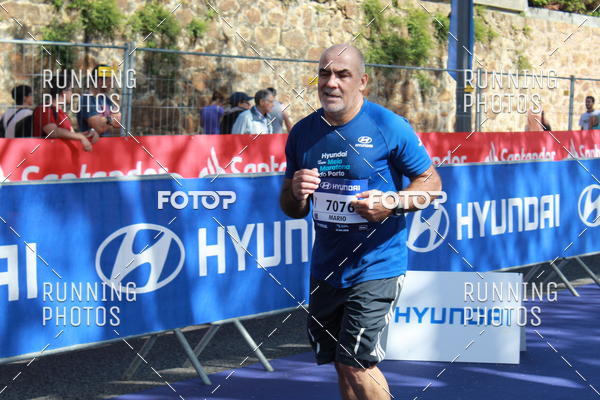 Buy your photos of the eventMeia Maratona Porto 2019 on Fotop