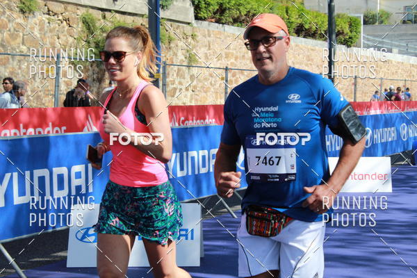Buy your photos of the eventMeia Maratona Porto 2019 on Fotop