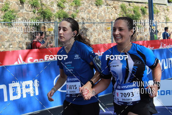 Buy your photos of the eventMeia Maratona Porto 2019 on Fotop