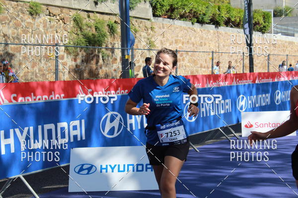 Buy your photos of the eventMeia Maratona Porto 2019 on Fotop