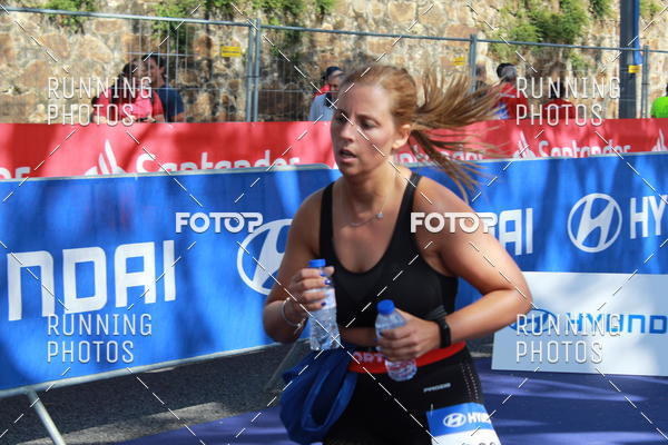 Buy your photos of the eventMeia Maratona Porto 2019 on Fotop