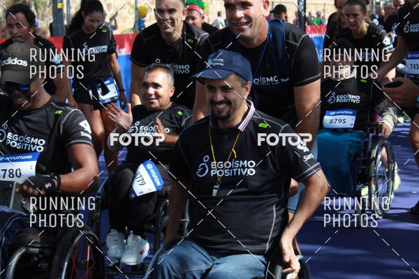 Buy your photos of the eventMeia Maratona Porto 2019 on Fotop