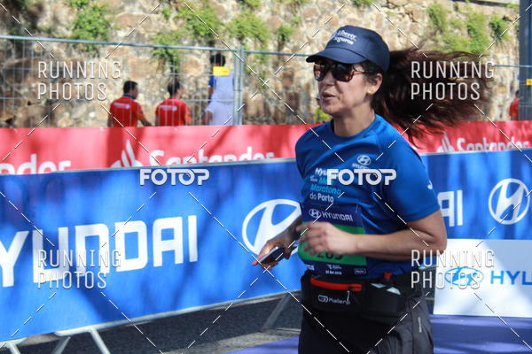 Buy your photos of the eventMeia Maratona Porto 2019 on Fotop