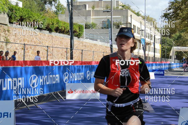 Buy your photos of the eventMeia Maratona Porto 2019 on Fotop