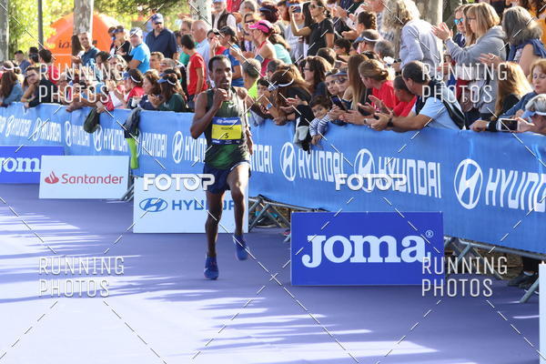 Buy your photos of the eventMeia Maratona Porto 2019 on Fotop