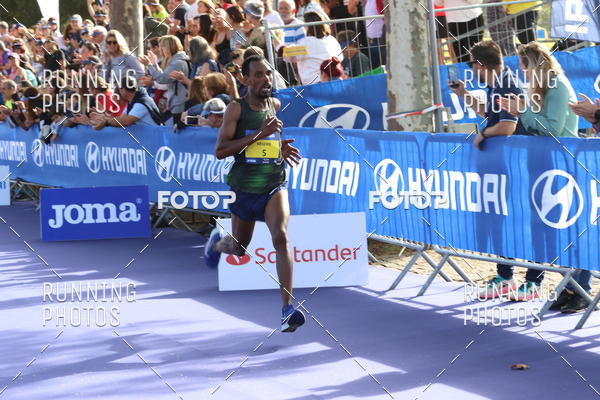 Buy your photos of the eventMeia Maratona Porto 2019 on Fotop