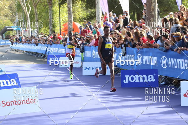 Buy your photos of the eventMeia Maratona Porto 2019 on Fotop